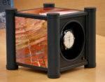 Кутия за самонавиващи се часовници RDI Charles Kaeser MEMOIRE - Functional Objets D’Art - UNIQUE Petrified Wood Single Watch Winder